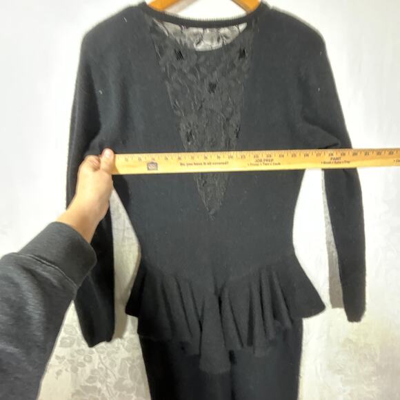 Vintage Sweater Dress 4 PETITE Black Ruffle Lace Lambswool Angora Ambria - Picture 10 of 12